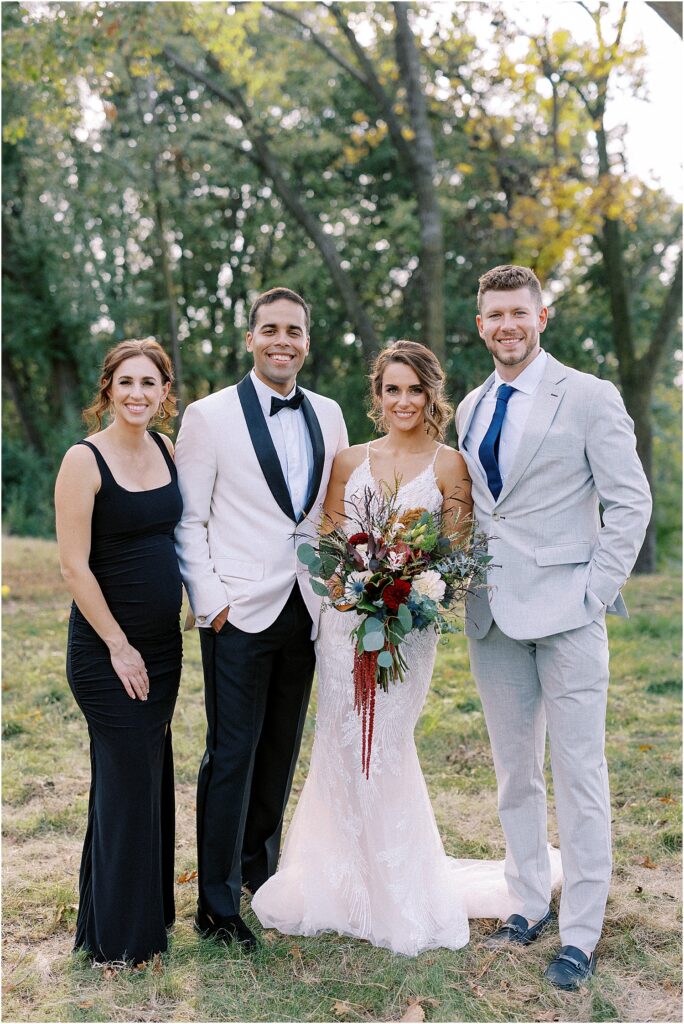 Minneapolis light and airy wedding and engagement photographer