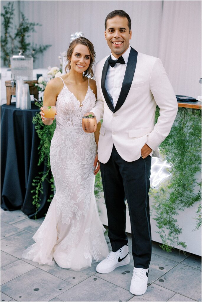 Minneapolis light and airy wedding and engagement photographer