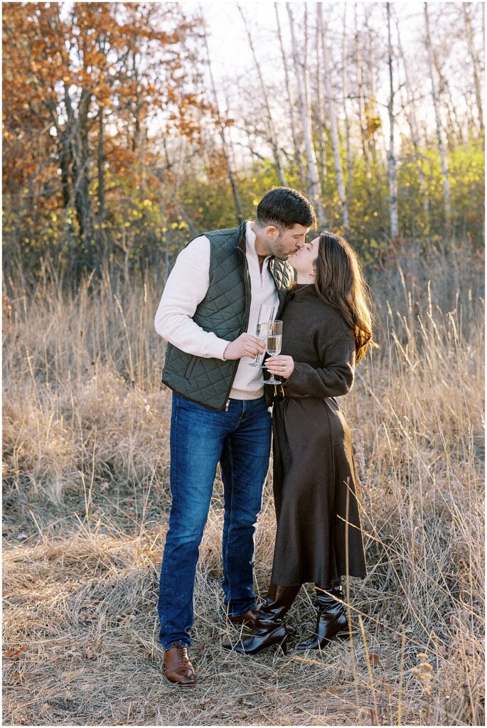 Minneapolis light and airy wedding photographer