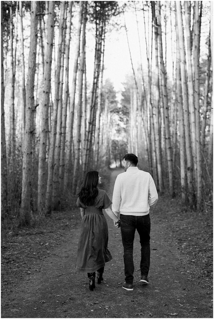 Minneapolis light and airy wedding photographer