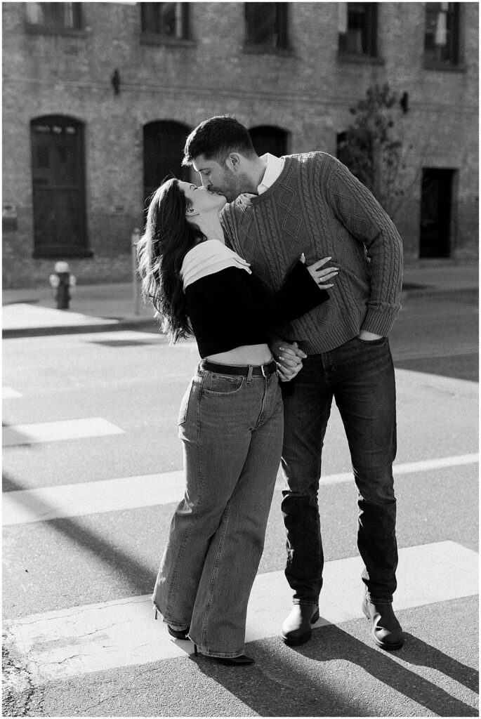 Minneapolis light and airy wedding photographer