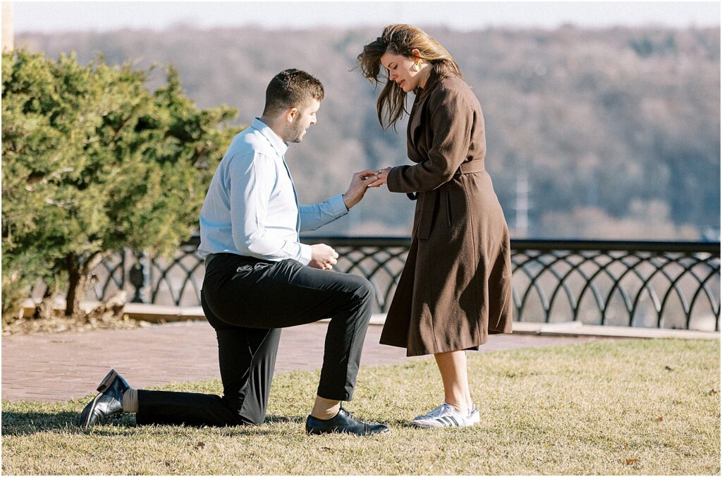 Minneapolis light and airy wedding photographer