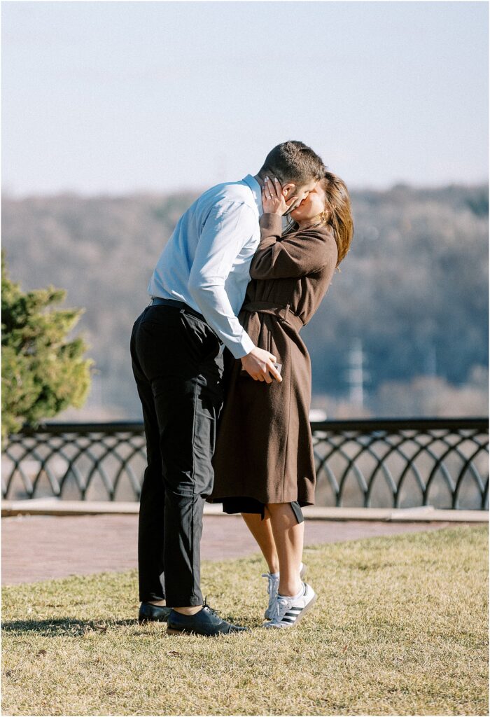 Minneapolis light and airy wedding photographer