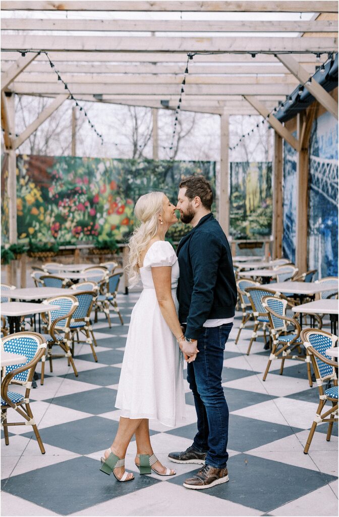 Minneapolis light and airy wedding photographer