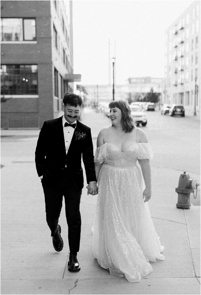 Minneapolis light and airy wedding and engagement photographer