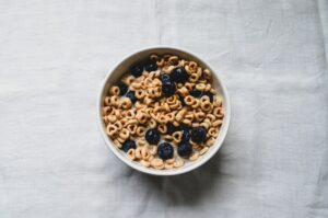 The Effect of Intermittent Fasting on Blood Sugar, Fat Loss, and Longevity